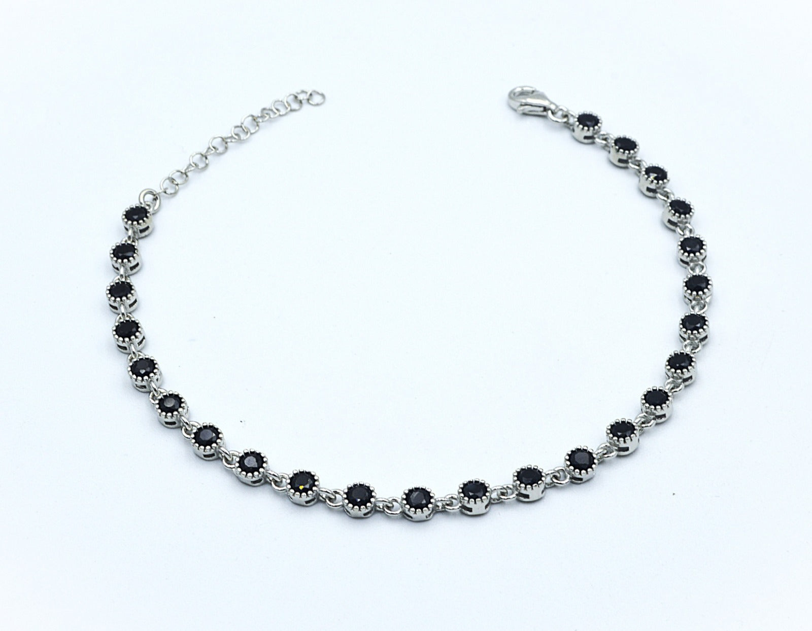 silver black bileklik