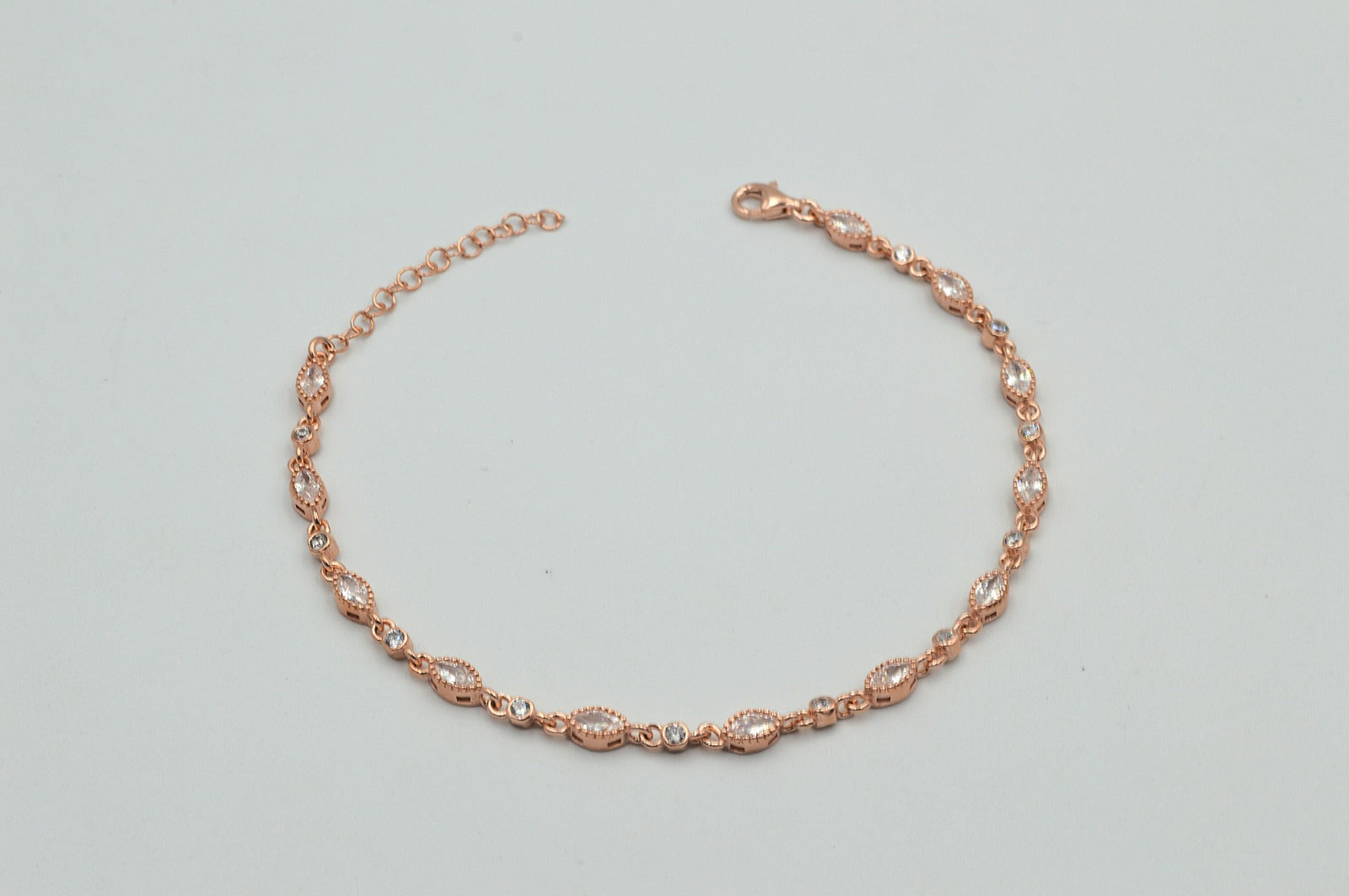 rose gold bileklik
